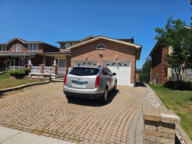 Detached at 16 Vineyard Court B - Basement, Vaughan, ON L4L 5M3