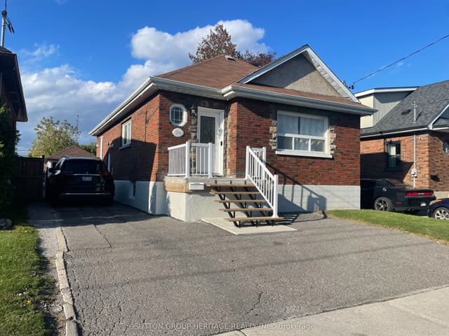 Detached at 236 Mcnaughton Avenue, Oshawa, ON L1H 3B6