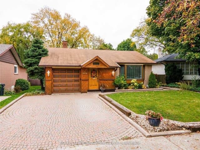 Detached at 1374 Ludbrook Court Bsmt, Mississauga, ON L5J 3P4