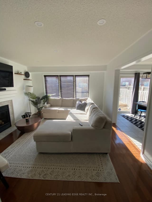 Semi-Detached at 71 Jessop Drive, Brampton, ON L7A 3N4