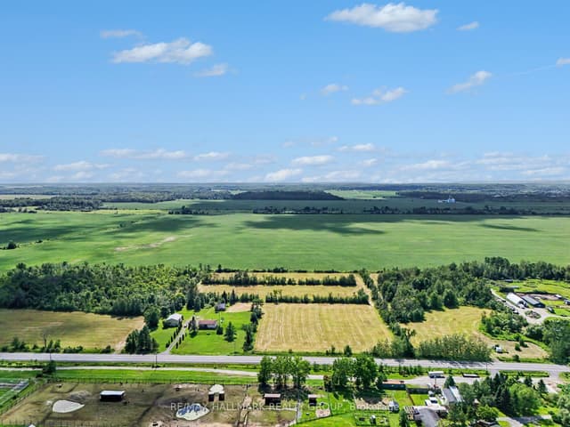 Farm at 171 County Rd 19 Road, Alfred and Plantagenet, ON K0A 3K0