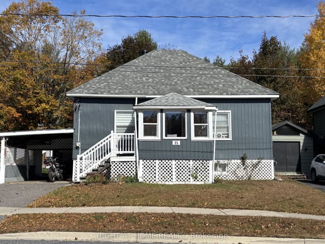 Detached at 35 Cascade Street, Parry Sound, ON P2A 1J8