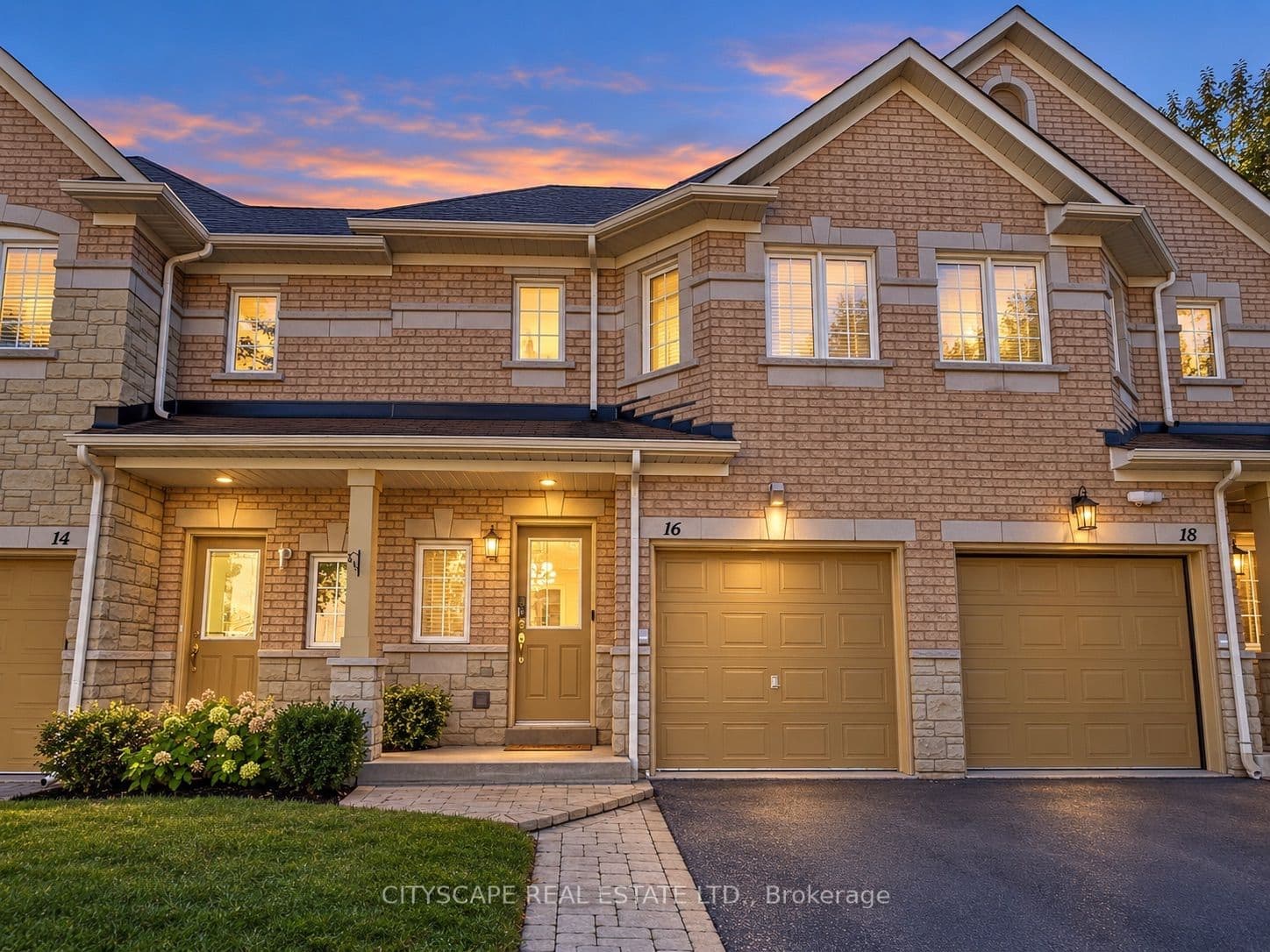 Suite 16, Unit 16 · 3150 Pinto Pl