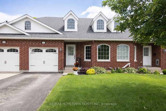 Att/Row/Townhouse at 155 Steacy Gardens, Brockville, ON K6V 0B5