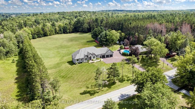 Detached at 18865 Kennedy Road, East Gwillimbury, ON L0G 1V0