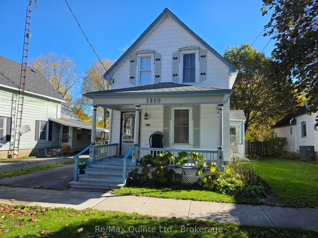 Detached at 10 Jane Street, Prince Edward County, ON K0K 2T0