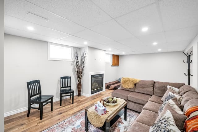 Detached at 487 Cunningham Avenue, Oshawa, ON L1J 3C1