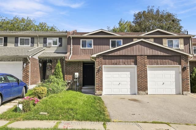 Att/Row/Townhouse at 721 Cricklewood Drive 3, Oshawa, ON L1K 1R5
