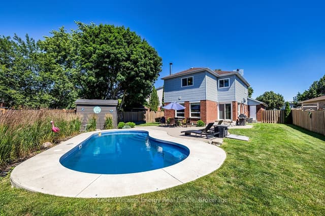 Detached at 329 Challenger Court, Clarington, ON L1B 1K4