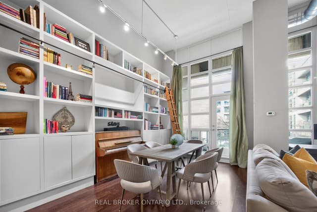 Condo Apartment at 380 Macpherson Avenue 209, Toronto, ON M4V 3E3, Toronto C02