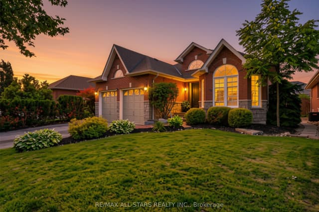 Detached at 15 Ivygreen Road, Georgina, ON L4P 4B7