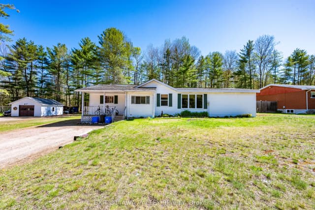 Detached at 32848 Highway 17 Highway, Laurentian Hills, ON K0J 1P0