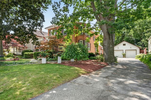 Detached at 438 Broad Street W, Haldimand, ON N1A 1T3