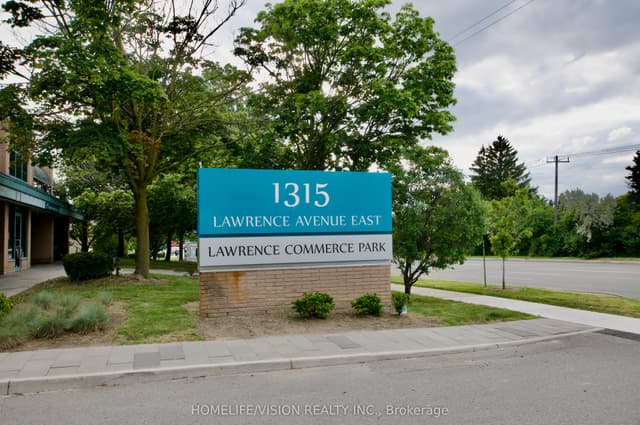 Office at 1315 Lawrence Avenue E 303, Toronto, ON M3A 3R3, Toronto C13