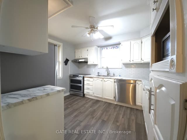 Detached at 377 Ellerslie Avenue, Toronto, ON M2R 1B8, Toronto C07