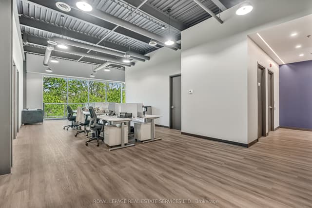 Office at 1939 Ironoak Way 206, Oakville, ON L6H 0N1