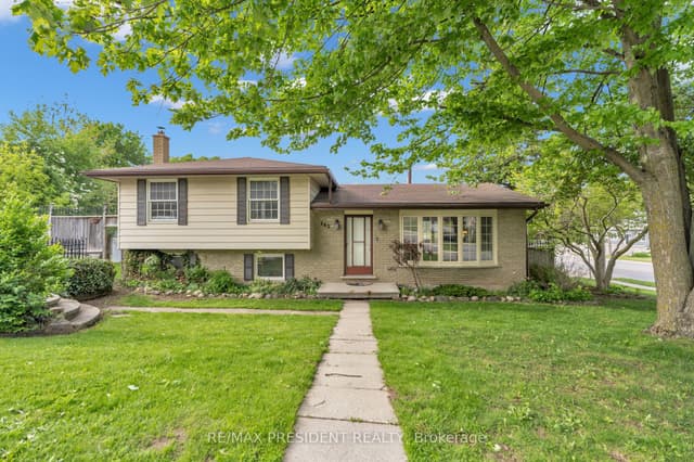 Detached at 265 Catharine Street, Woodstock, ON N4S 2L1