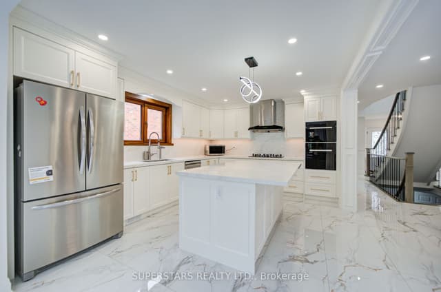 Detached at 34 Loweswater Avenue, Markham, ON L3R 7W5