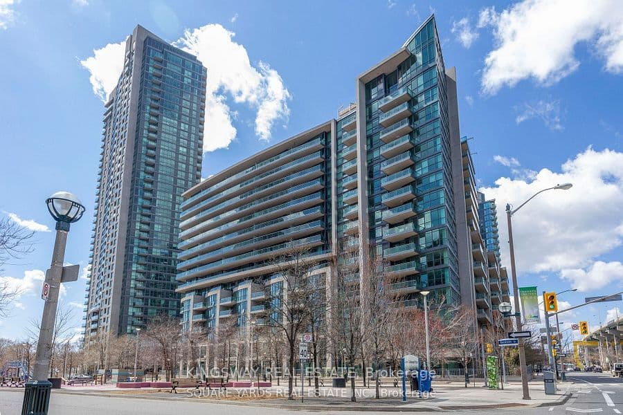 Suite 1062 · Floor 10, Unit 1062 · 209 Fort York Blvd
