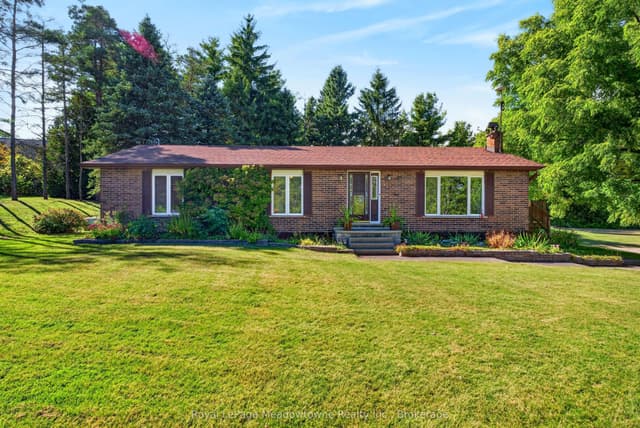 Detached at 4095 20 Side Road, Milton, ON N0B 2K0