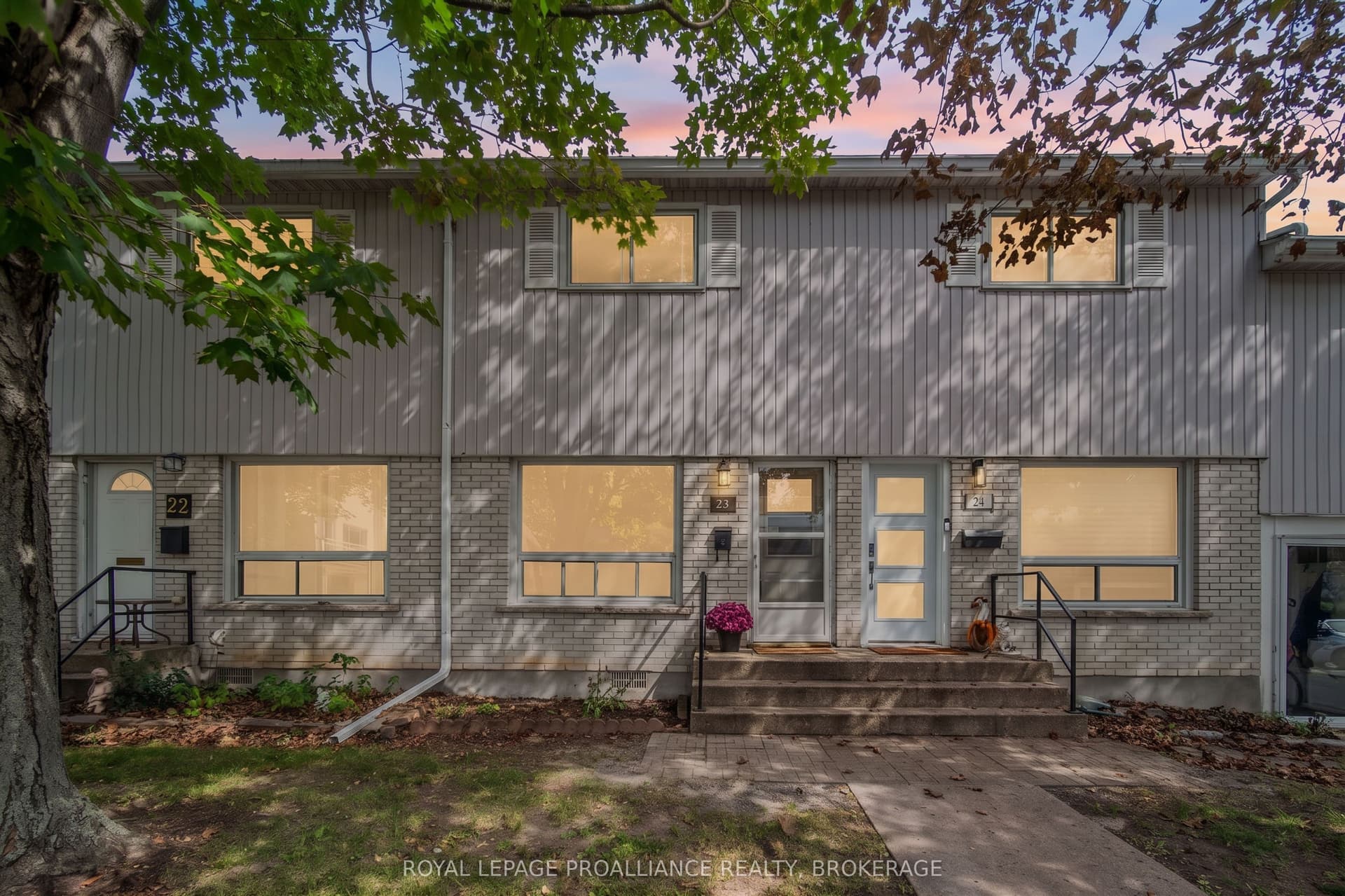 Suite 23, Unit 23 · 4427 Bath Rd