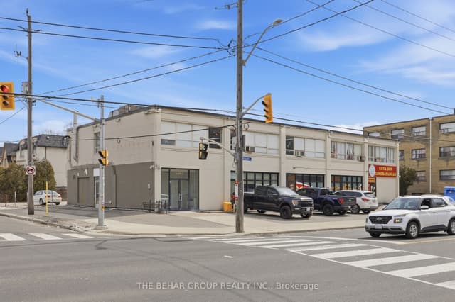 Investment at 3645 Bathurst Street, Toronto, ON M6A 2E4, Toronto C04