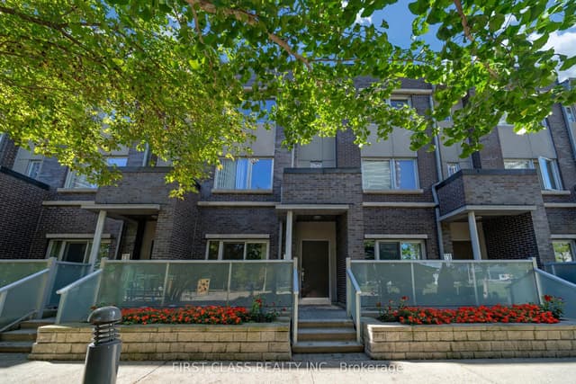 Condo Townhouse at 310 Village Green Square 14, Toronto, ON M1S 0L1, Toronto E07