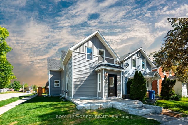 Detached at 402 Main Street E, Shelburne, ON L9V 2Y9