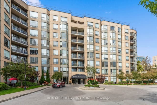 Condo Apartment at 2511 Lakeshore Road W 311, Oakville, ON L6L 6L9