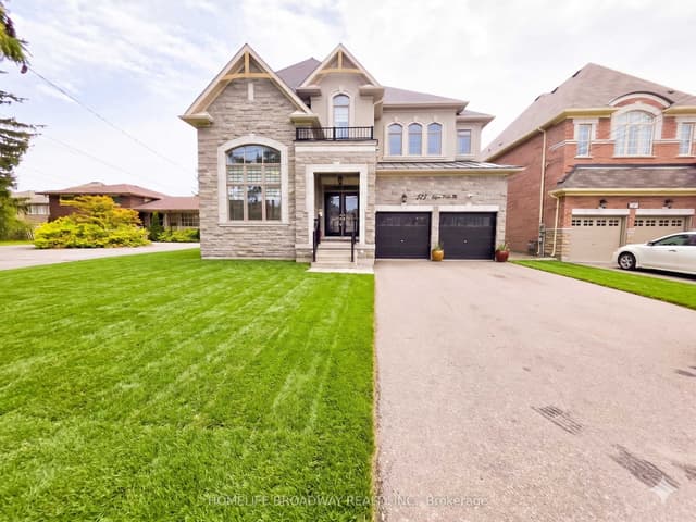 Detached at 525 Elgin Mills Road W, Richmond Hill, ON L4C 4M3