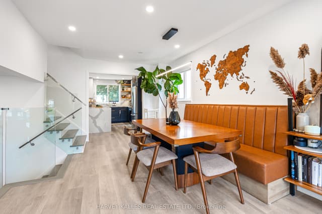 Detached at 213 Simonston Boulevard, Markham, ON L3T 4M3