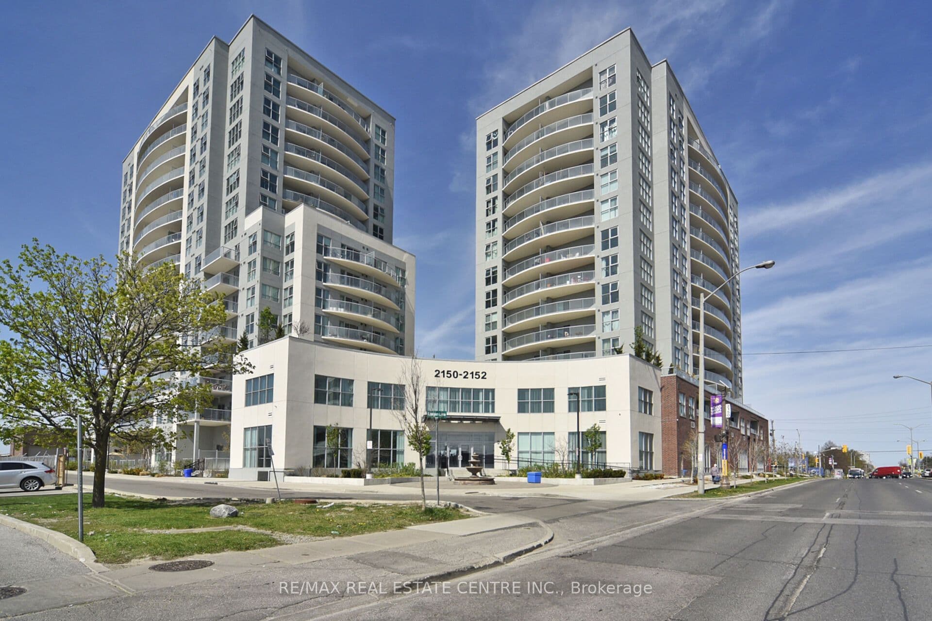 Suite 612 · Floor 6, Unit 612 · 2150 Lawrence Ave