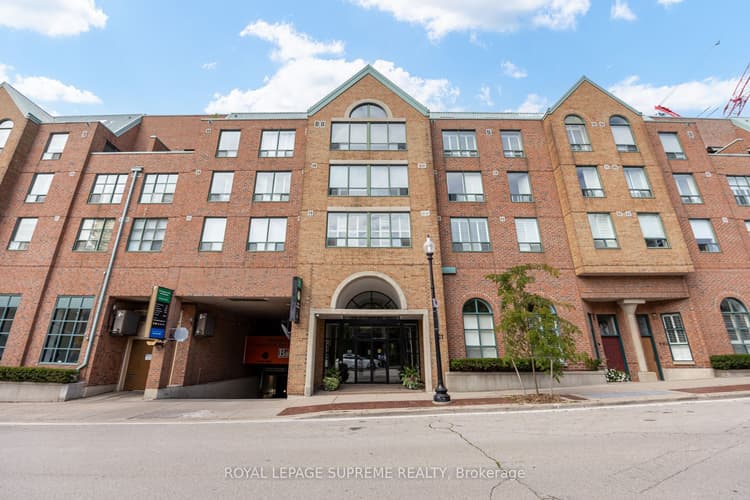 221 Robinson Street
