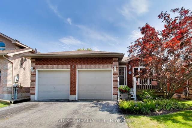 Detached at 9 Monique Crescent, Barrie, ON L4M 6Z3