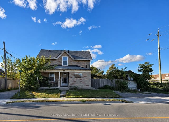 Detached at 150 Cambridge Street N, Cambridge, ON N1R 3S8