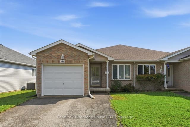 Semi-Detached at 210 Oakcrest Avenue, Welland, ON L3C 7K3