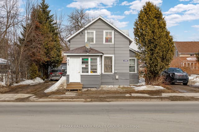 Semi-Detached at 229 Gore Street E, Perth, ON K7H 1K6