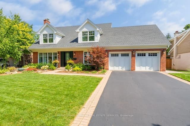 Detached at 385 Rosslyn Drive, Burlington, ON L7T 1S6