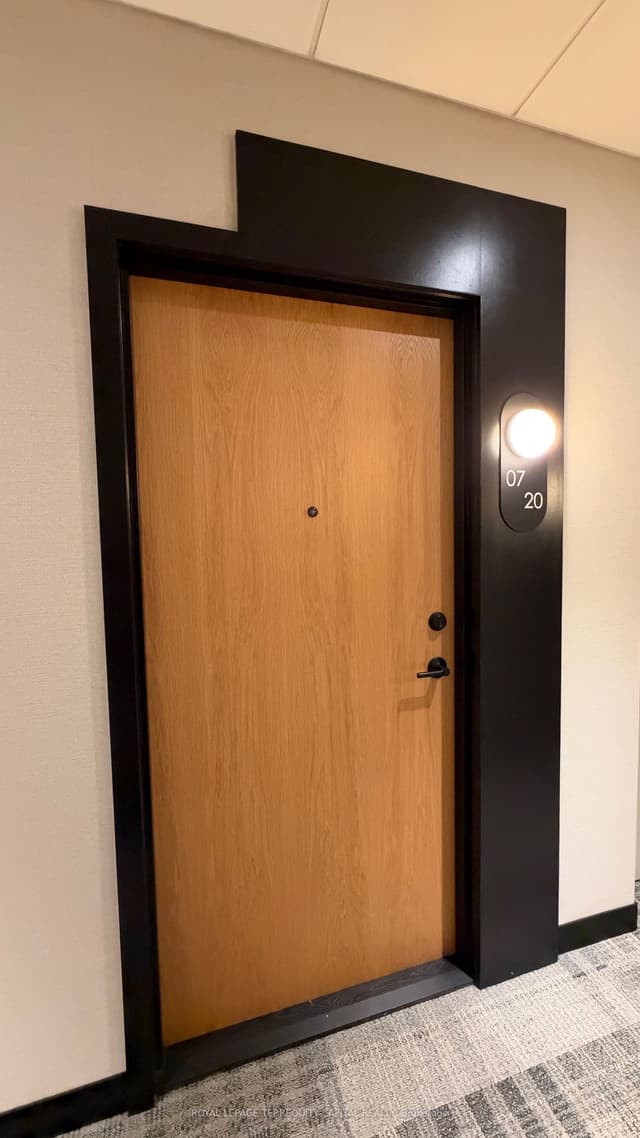 Condo Apartment at 7950 Bathurst Street 720, Vaughan, ON L4J 0L4