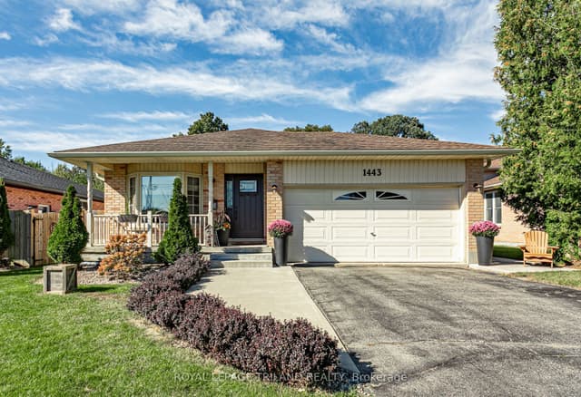 Detached at 1443 Kostis Avenue S, London East, ON N5V 3E3