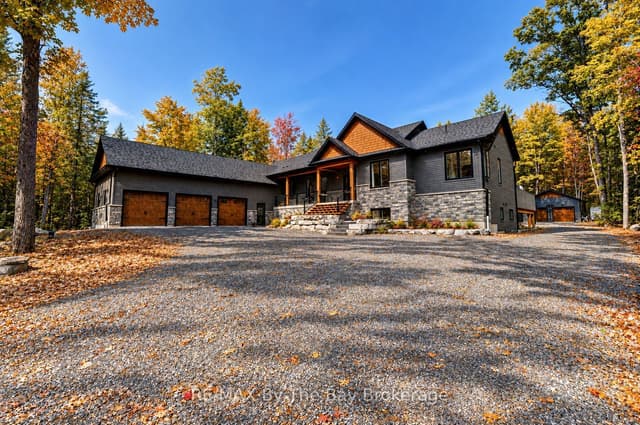 Detached at 95 Spruce Street, Tiny, ON L0L 1P1