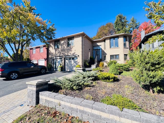 Detached at 274 Edgehill Drive, Barrie, ON L4N 7W9