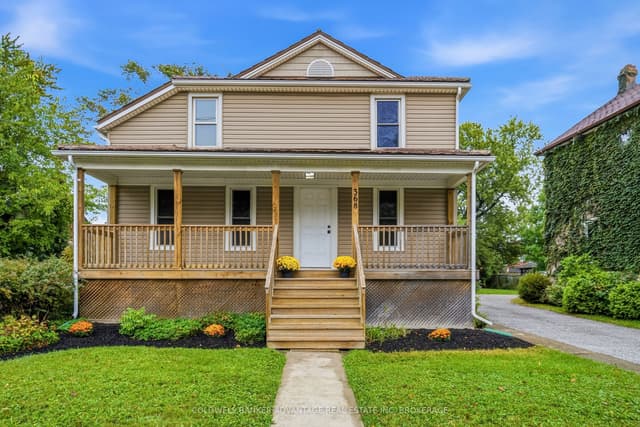 Duplex at 368 Niagara Street, Welland, ON L3C 1K9