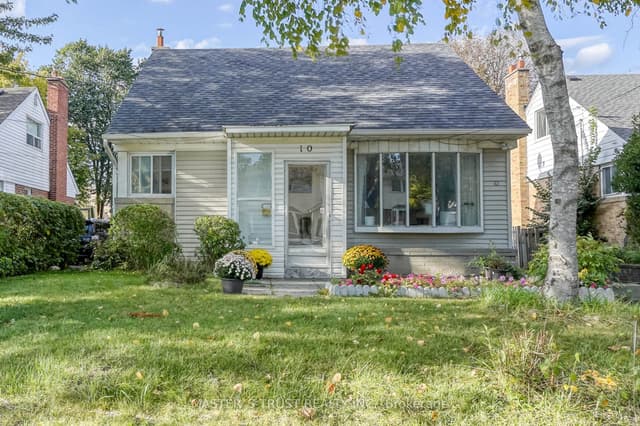 Detached at 10 Lindal Avenue, Toronto, ON M1L 2W9, Toronto E04