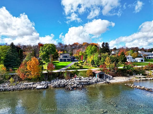 Detached at 339520 Presqu'ile Road, Georgian Bluffs, ON N0H 2T0