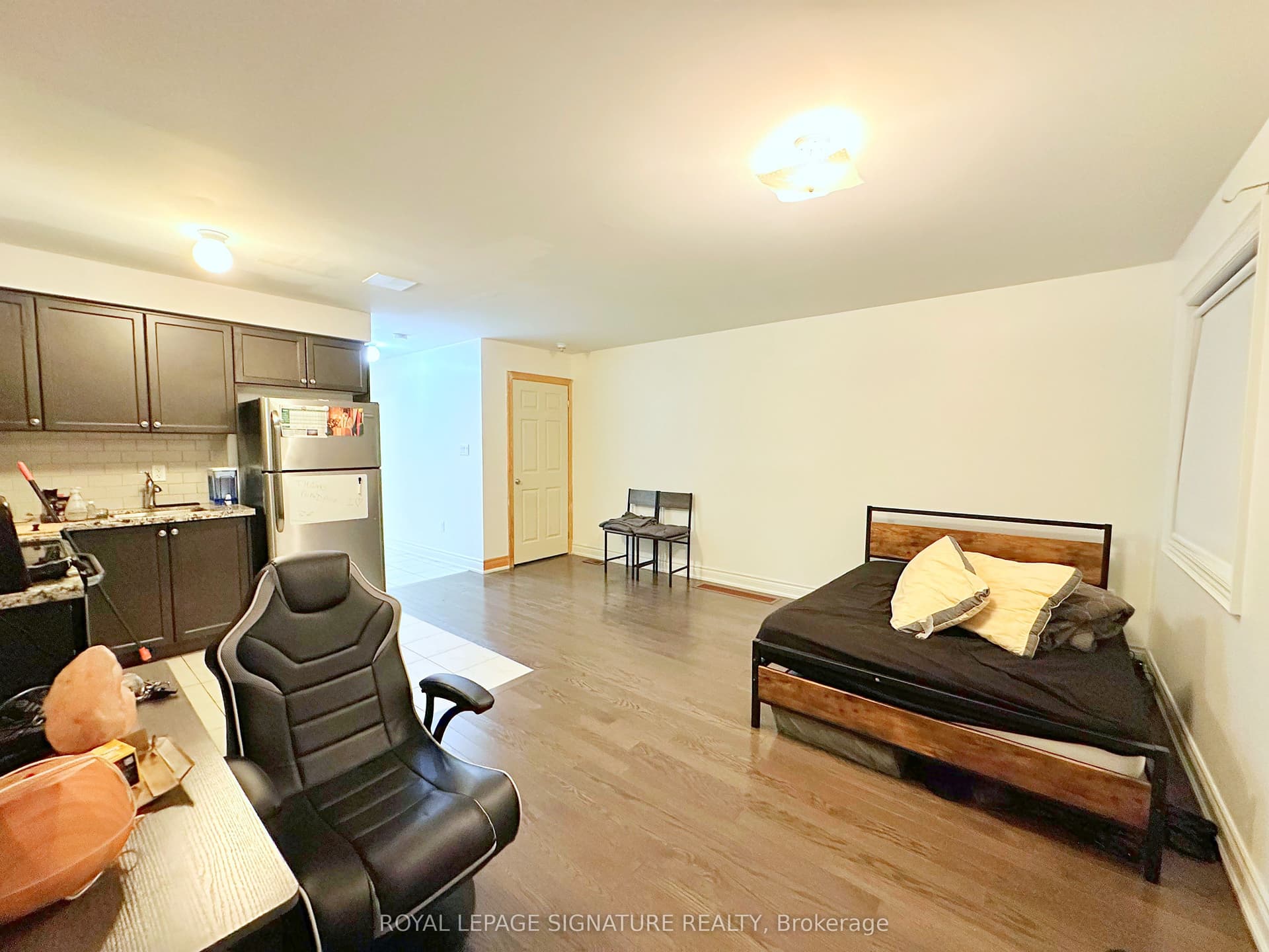 Unit Main · 62 Beaver Ave