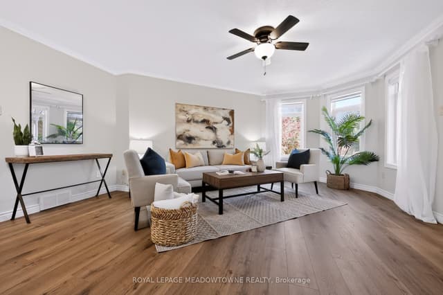 Detached at 16 Harrop Avenue, Halton Hills, ON L7G 5R2