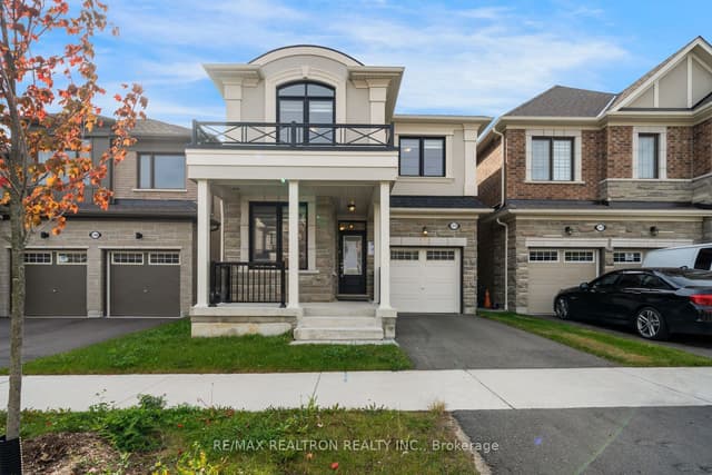 Detached at 1570 Scarlett Trail, Pickering, ON L1Z 0N9