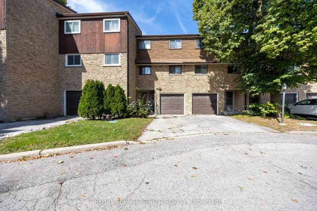Condo Townhouse at 21 Rockwood Drive 4, Toronto, ON M1M 3M9, Toronto E08