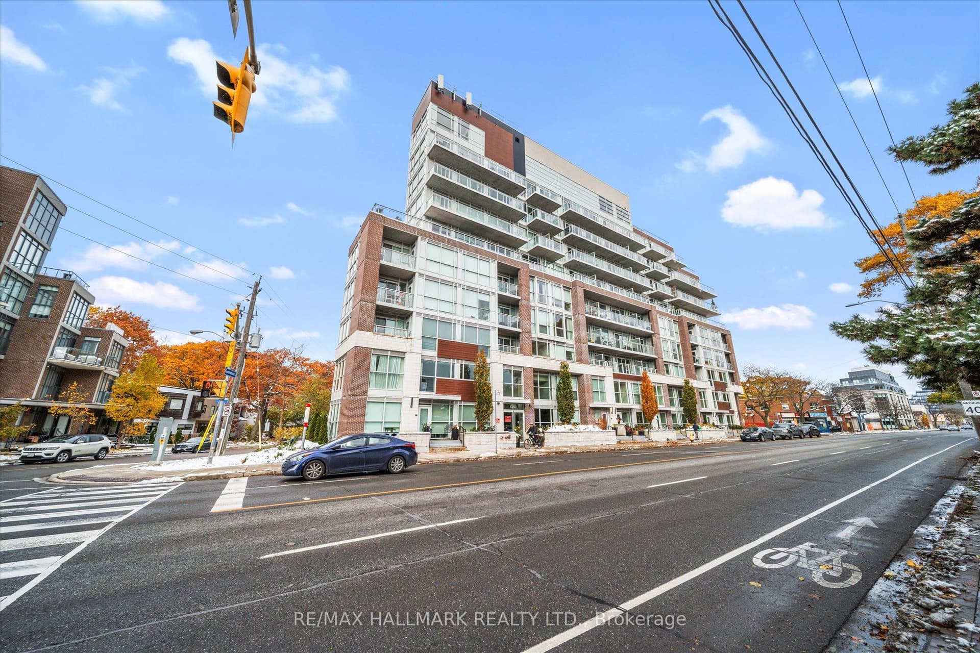 Suite 409 · Floor 4, Unit 409 · 1350 Kingston Rd
